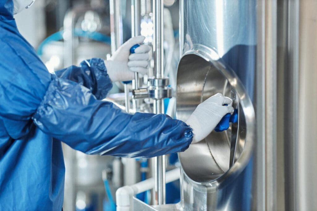 Como um sistema de dessalinização por osmose reversa industrial pode auxiliar no cultivo de cacau de alta performance? - Blog Yporã