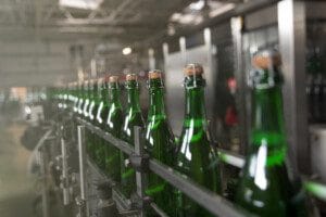 Como o calor pode impactar o processo de filtração da indústria de bebidas? Entenda